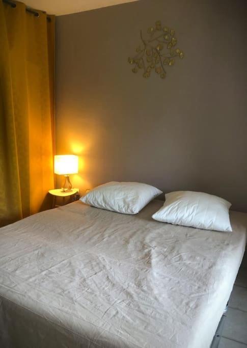 Studio Cabine Climatise 800 M De La Plage Et Des Commerces Борм-ле-Мимоза Экстерьер фото